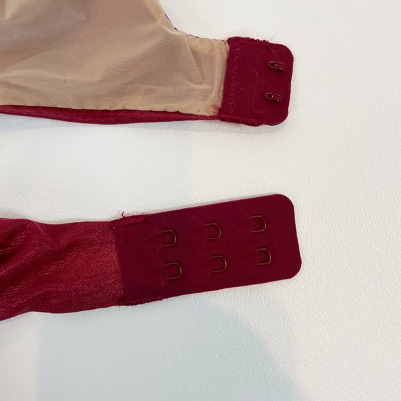 NWOT Victoria's Secret Bra 36B Lined Perfect Coverage Red Shimmer - Picture 4 of 7